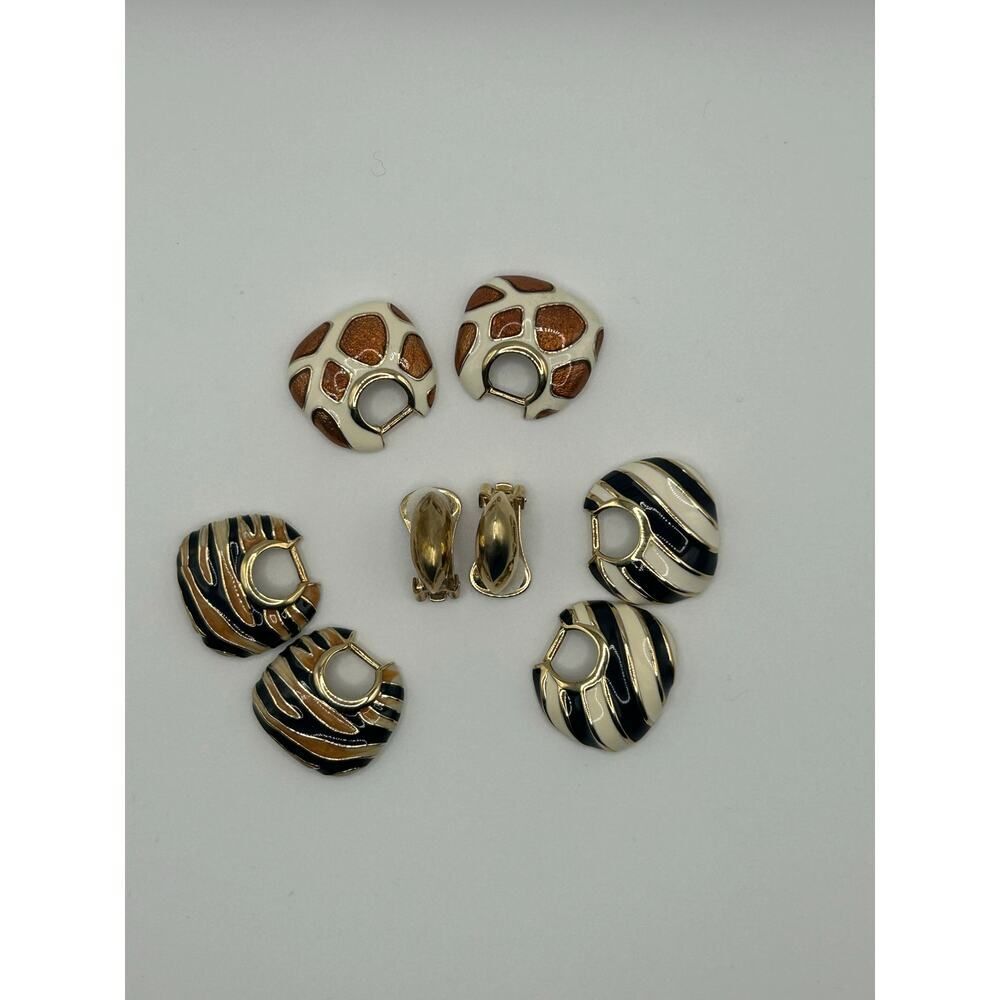 Kenneth Jay Lane Animal Earrings Enamel Interchangeable  1990s